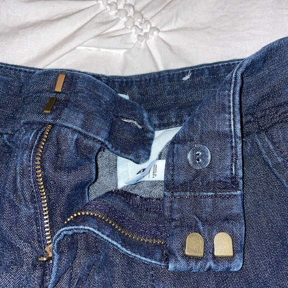 Loft - size 0  (25) - Jean shorts EUC - Picture 4 of 9